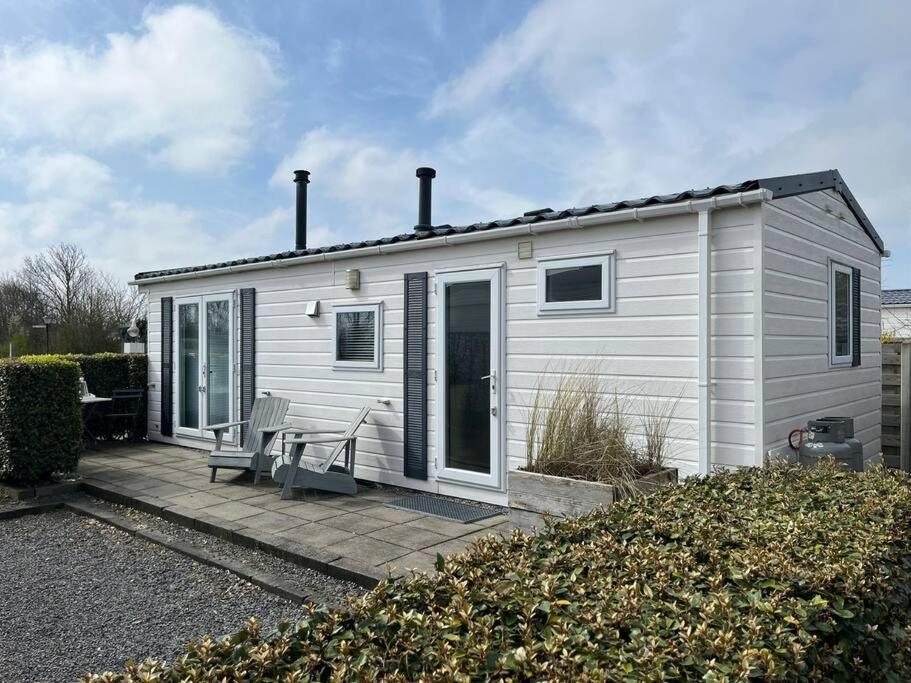 Chalet + Tiny House Nabij Strand Petten Ngoại thất bức ảnh