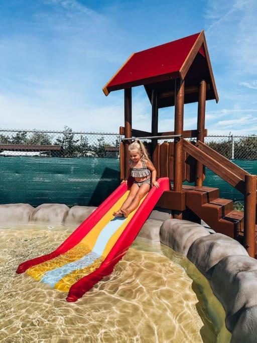 Chalet + Tiny House Nabij Strand Petten Ngoại thất bức ảnh