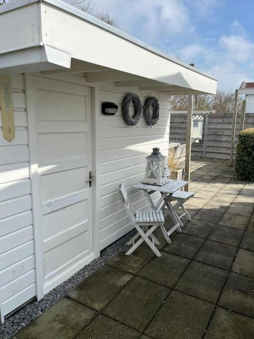 Chalet + Tiny House Nabij Strand Petten Ngoại thất bức ảnh