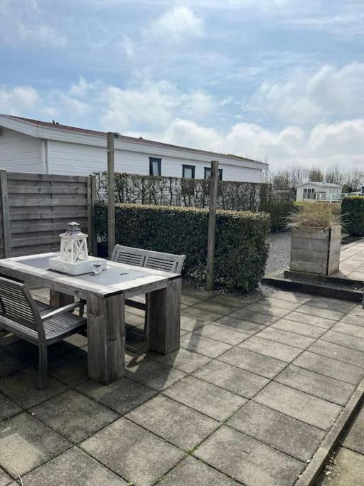Chalet + Tiny House Nabij Strand Petten Ngoại thất bức ảnh